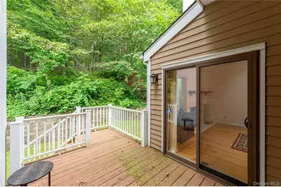 110 Woods End Road, Chappaqua, NY 10514 - Photo 23