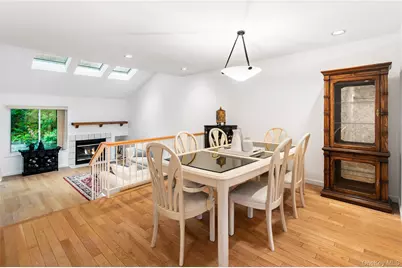 110 Woods End Road, Chappaqua, NY 10514 - Photo 5