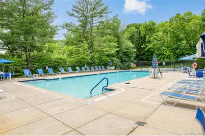 110 Woods End Road, Chappaqua, NY 10514 - Photo 25