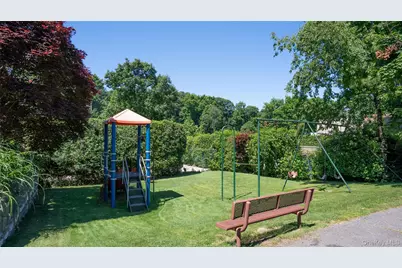 11 Jackson #74, Scarsdale, NY 10583 - Photo 15