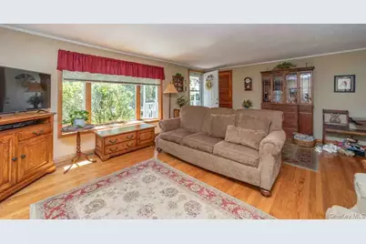 103 Prospect Avenue, Maybrook, NY 12543 - Photo 5