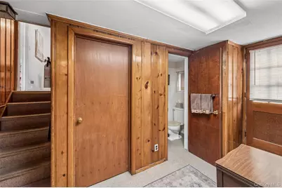 952 Roxbury Drive, Westbury, NY 11590 - Photo 25