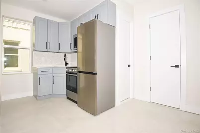 315 1M W Broadway #2A, Long Beach, NY 11561 - Photo 11