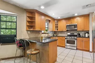 111 S Coleman Rd, Centereach, NY 11720 - Photo 3
