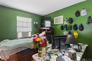 111 S Coleman Rd, Centereach, NY 11720 - Photo 29