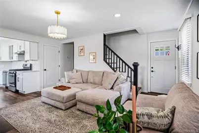 633 Robin Court, West Hempstead, NY 11552 - Photo 3
