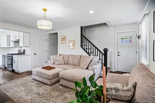 633 Robin Ct, West Hempstead, NY 11552 - Photo 3