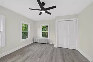 245 Cedar Ave, Patchogue, NY 11772 - Photo 17