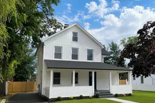 245 Cedar Ave, Patchogue, NY 11772 - Photo 3