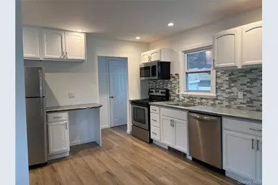 50 Pine Street, Patchogue, NY 11772 - Photo 5