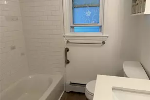50 Pine St, Patchogue, NY 11772 - Photo 11