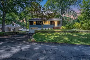 11 Forest Dr, Suffern, NY 10901 - Photo 1