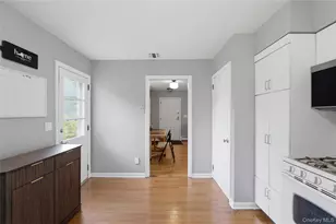 11 Forest Dr, Suffern, NY 10901 - Photo 17