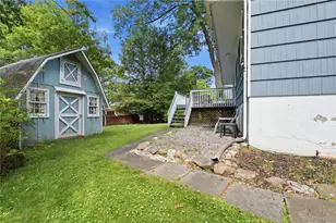 11 Forest Dr, Suffern, NY 10901 - Photo 39