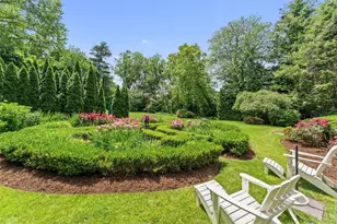 21 Dolma Rd, Scarsdale, NY 10583 - Photo 39