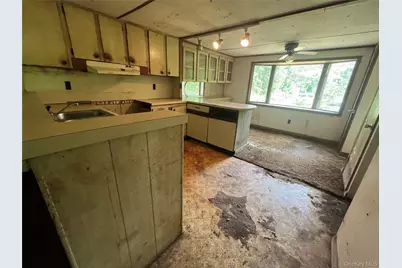 1145 Glasco Turnpike, Saugerties, NY 12477 - Photo 13