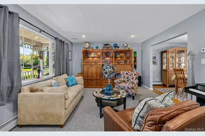 1288 Boston Avenue, Bay Shore, NY 11706 - Photo 11