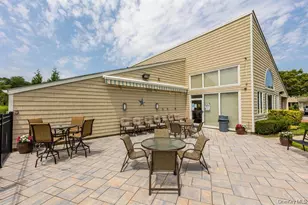 34 Cedar Rdg Ln, Bay Shore, NY 11706 - Photo 25