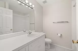 34 Cedar Rdg Ln, Bay Shore, NY 11706 - Photo 15
