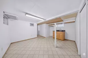 40-84 Denman St, Elmhurst, NY 11373 - Photo 25
