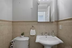 11 Prince St, New Rochelle, NY 10801 - Photo 7