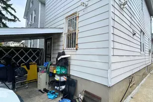 146-11 123rd Ave, Jamaica, NY 11436 - Photo 3
