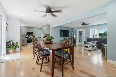 841 Willow Road, Franklin Square, NY 11010 - Photo 11