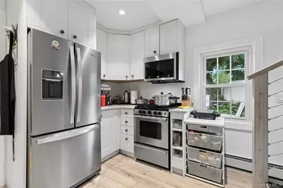 89 S Elroy Drive, Montauk, NY 11954 - Photo 5