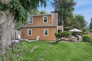 89 S Elroy Dr, Montauk, NY 11954 - Photo 11