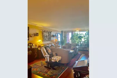 61-20 Grand Central Parkway #C 705, Forest Hills, NY 11375 - Photo 9