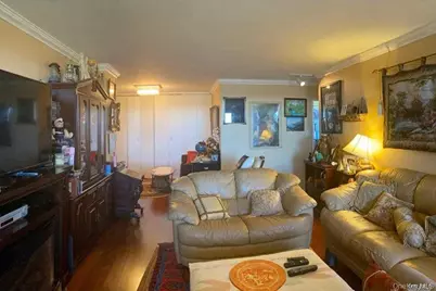 61-20 Grand Central Parkway #C 705, Forest Hills, NY 11375 - Photo 7
