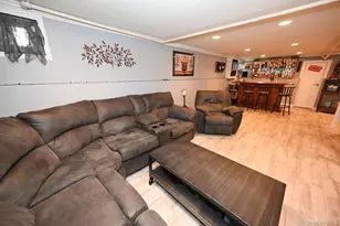 258 Rintin St, Franklin Square, NY 11010 - Photo 19