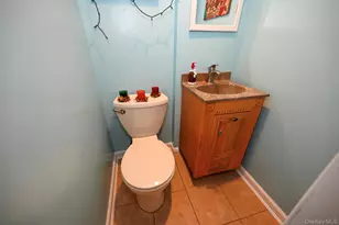 258 Rintin St, Franklin Square, NY 11010 - Photo 21