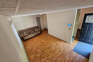 3 White St, Highland, NY 12528 - Photo 5