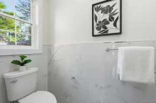 24 Kenilworth Rd, Mineola, NY 11501 - Photo 23