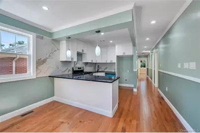 15311 124th Avenue, Jamaica, NY 11434 - Photo 19