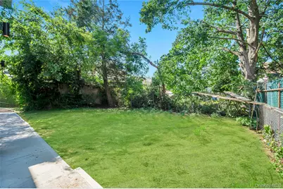 15311 124th Avenue, Jamaica, NY 11434 - Photo 5
