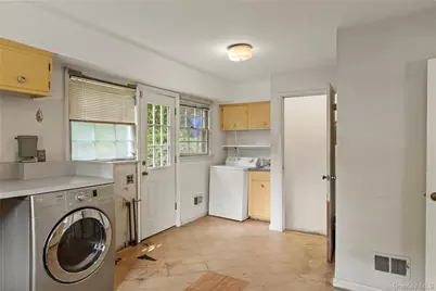 4670 Independence Avenue, Bronx, NY 10471 - Photo 15