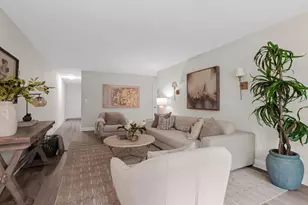 40 W 4th, Patchogue, NY 11772 - Photo 5