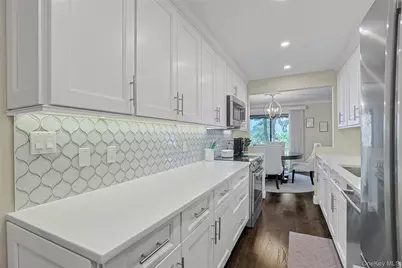310 Kemeys Cove #3-10, Briarcliff Manor, NY 10510 - Photo 11