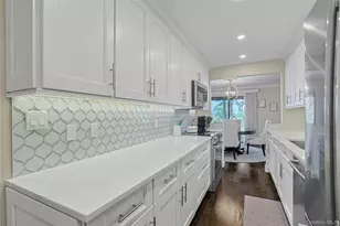 310 Kemeys Cove, Briarcliff Manor, NY 10510 - Photo 11