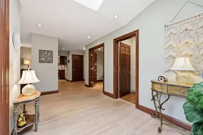 39 Loughran Lane, Highland, NY 12528 - Photo 7