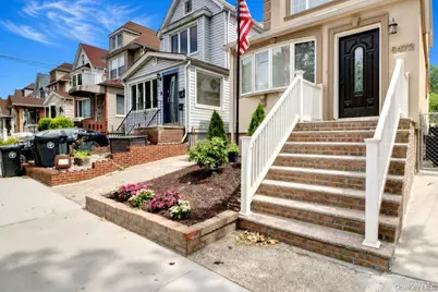 6472 80th Avenue, Glendale, NY 11385 - Photo 3