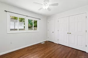 5 Willets Dr, Syosset, NY 11791 - Photo 15