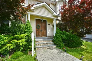 245 Harbor Hill Rd, Roslyn, NY 11576 - Photo 3