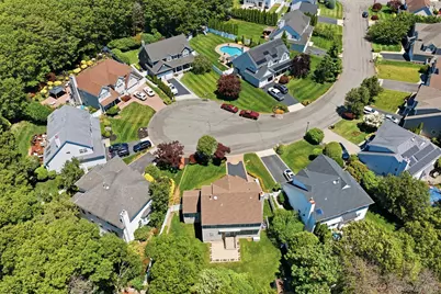15 Scenicview Crescent, Manorville, NY 11949 - Photo 5
