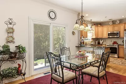 15 Scenicview Crescent, Manorville, NY 11949 - Photo 15
