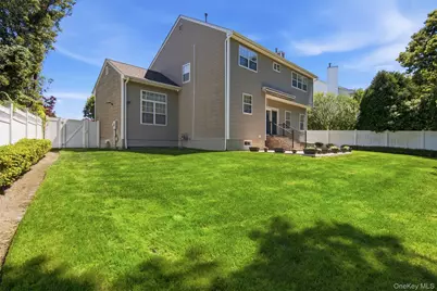 15 Scenicview Crescent, Manorville, NY 11949 - Photo 29