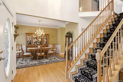 15 Scenicview Crescent, Manorville, NY 11949 - Photo 9