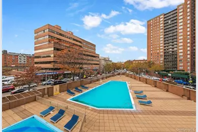 70-25 Yellowstone Boulevard #15P, Forest Hills, NY 11375 - Photo 25